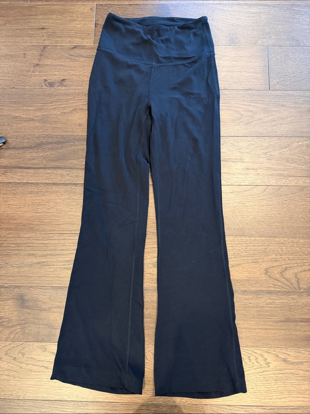 Lululemon Groove Super-High-Rise Flared Pants in Black Size 4 - C53-050